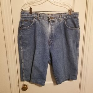 Vtg. CHIC Jean Shorts 22W